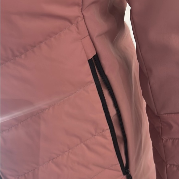 Peak Performance Pink Puffer Jacket with High Collar - Picture 6 of 11